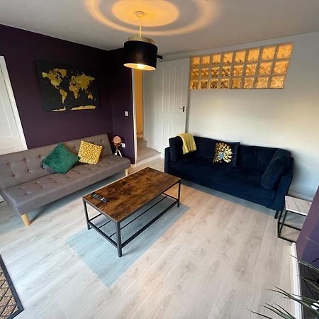 Rooms In City Centre House With Kitchen, Lounge, Garden ايبسويتش المظهر الخارجي الصورة
