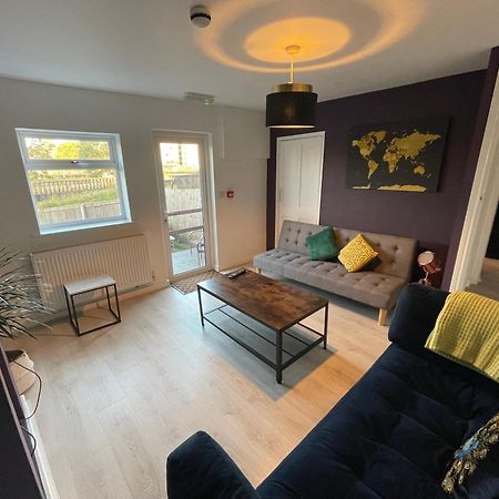 Rooms In City Centre House With Kitchen, Lounge, Garden ايبسويتش المظهر الخارجي الصورة
