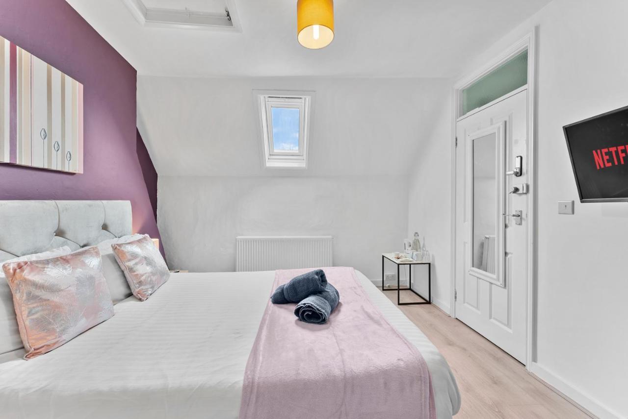 Rooms In City Centre House With Kitchen, Lounge, Garden ايبسويتش المظهر الخارجي الصورة